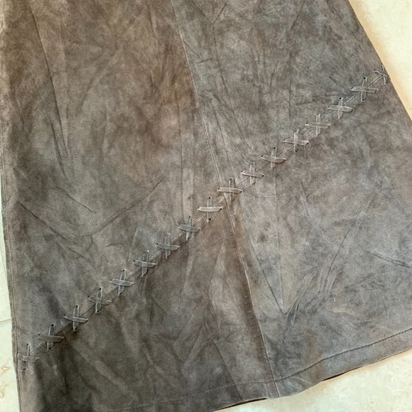 Sorbe Leather Midi Dress - Picture 2 of 4